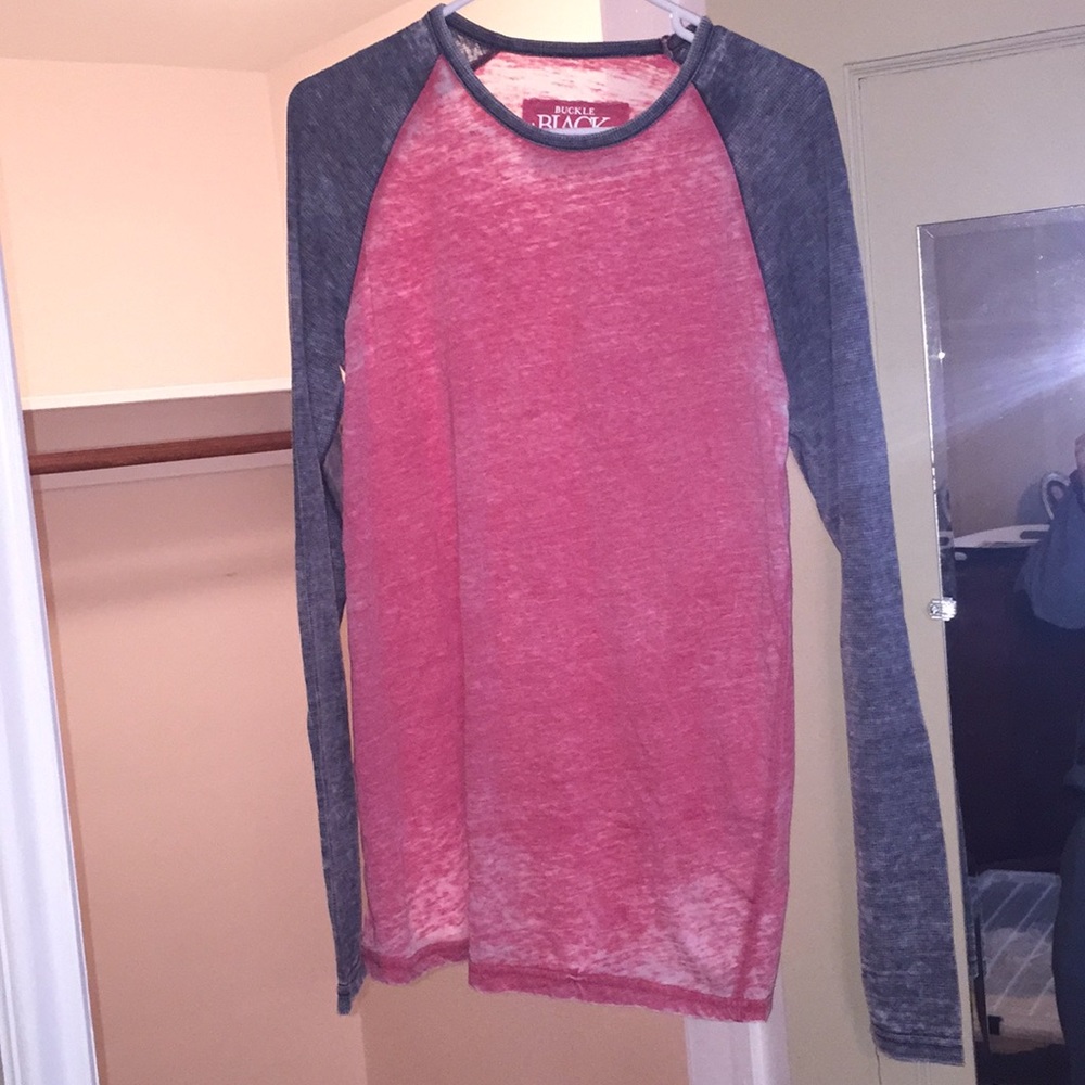 Buckle Black long sleeve lightweight thermal